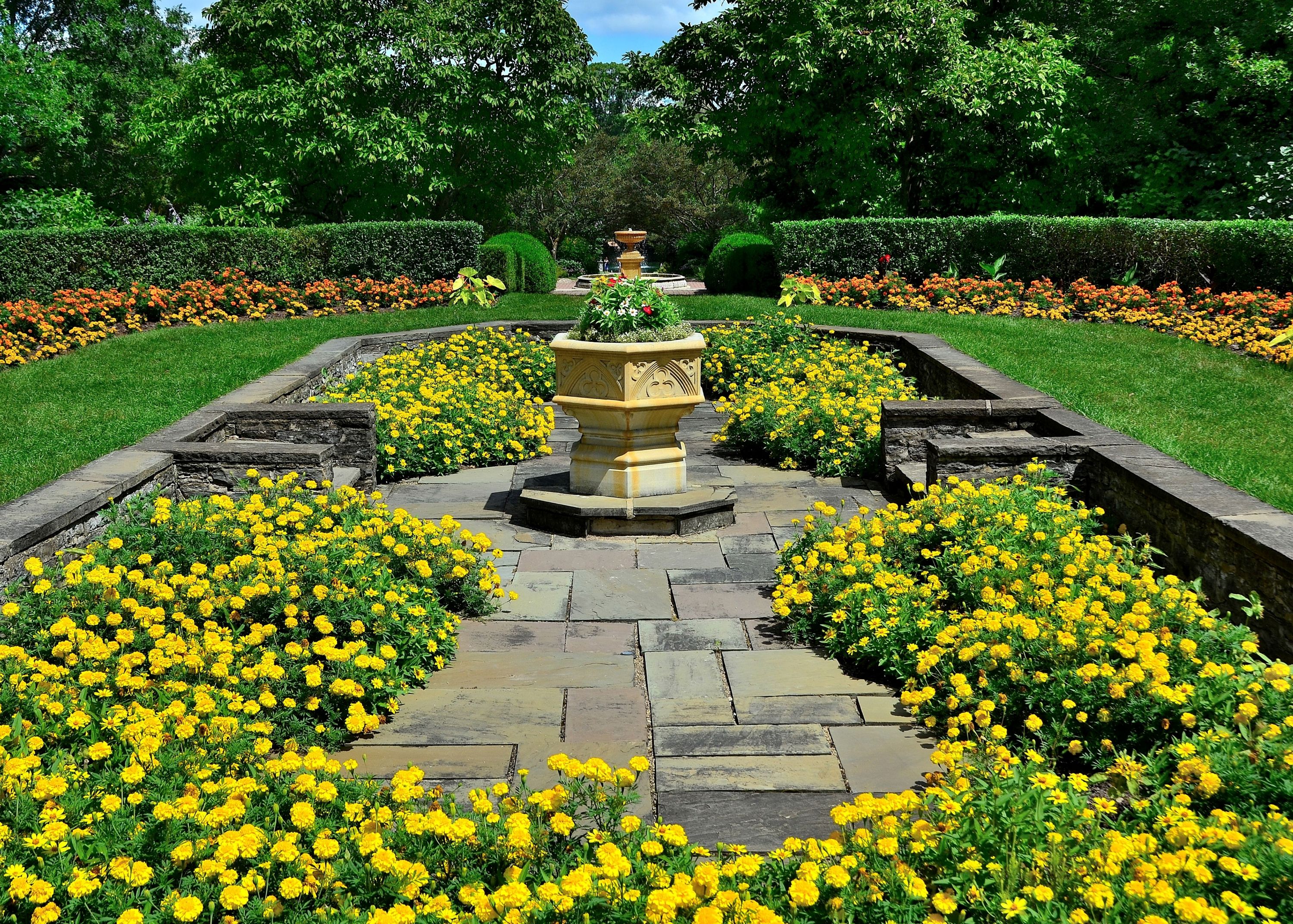 Mansfield Ohshutterstock 2420332135